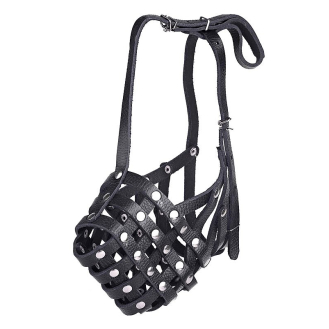 Намордник сітка зі шкіри для ротвейлера Kareline - чорний